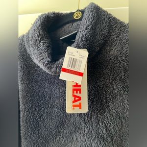 32 DEGREES HEAT - XS - Furry Turtleneck - NWT - Black